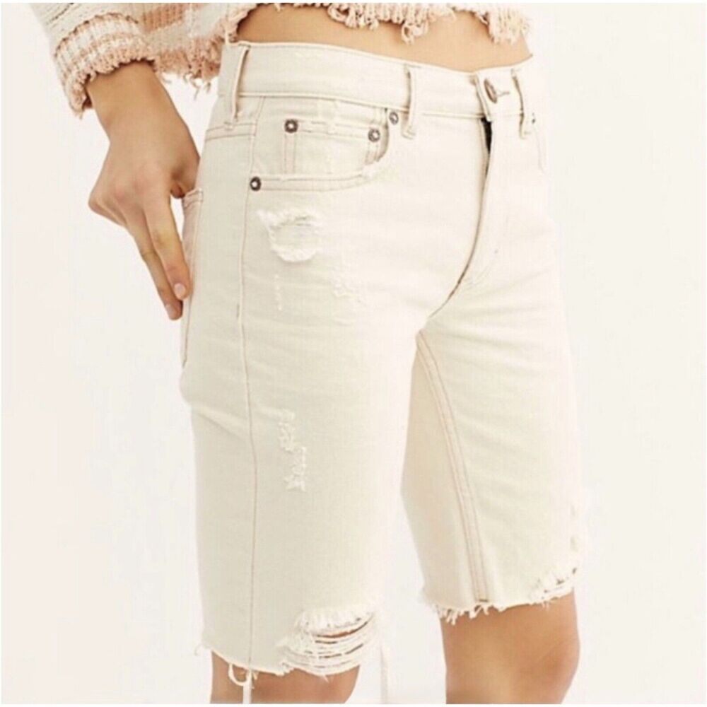 We The Free Caroline Distressed Bermuda Shorts Cream 25